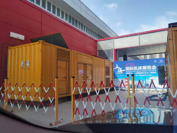 贵港发电车出租-发电机无电压或电压太低怎么办？